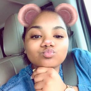 Meet your Posher, Janiya